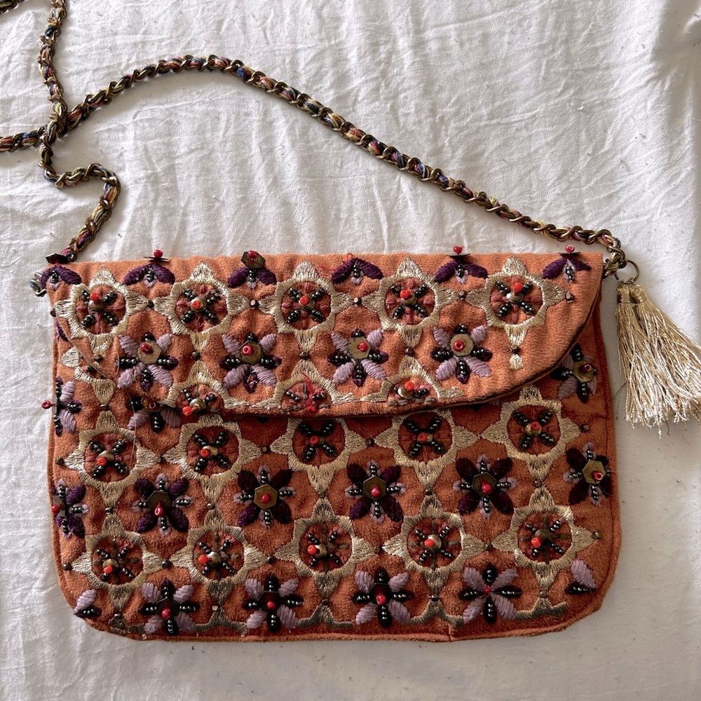Embroidered cross body